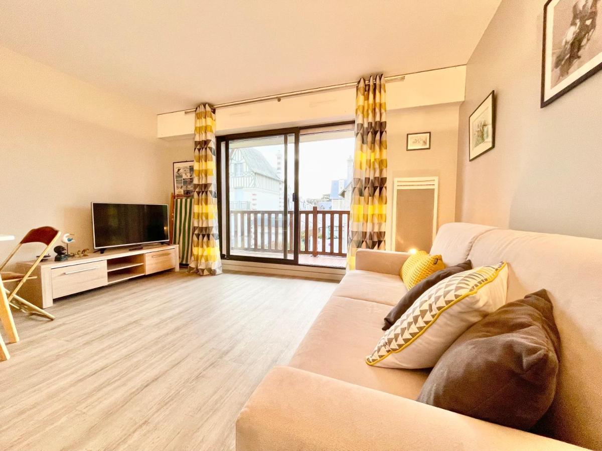 Echappee Chic - Balcon - 150 M Casino Deauville & Plage Buitenkant foto